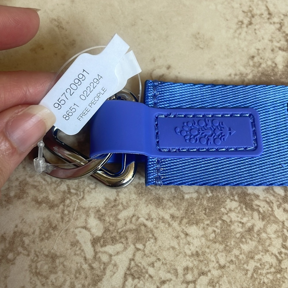 Free People Movement custom rhinestone USA keychain - Picture 3 of 4